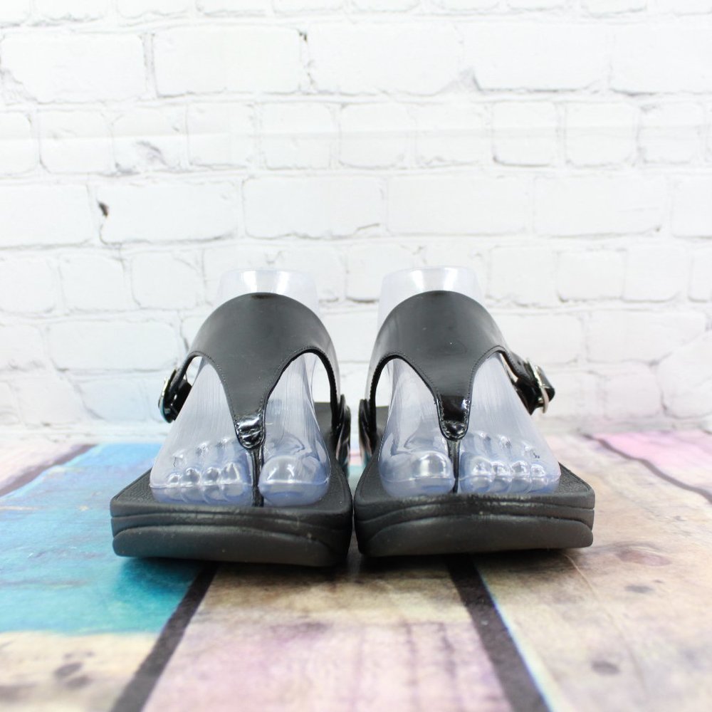 FITFLOP The Skinny Patent Thong Sandals Size 9 - Picture 4 of 9